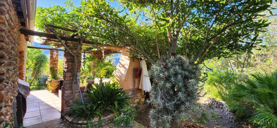 10 Bedroom Property for Sale in Joubertina Eastern Cape